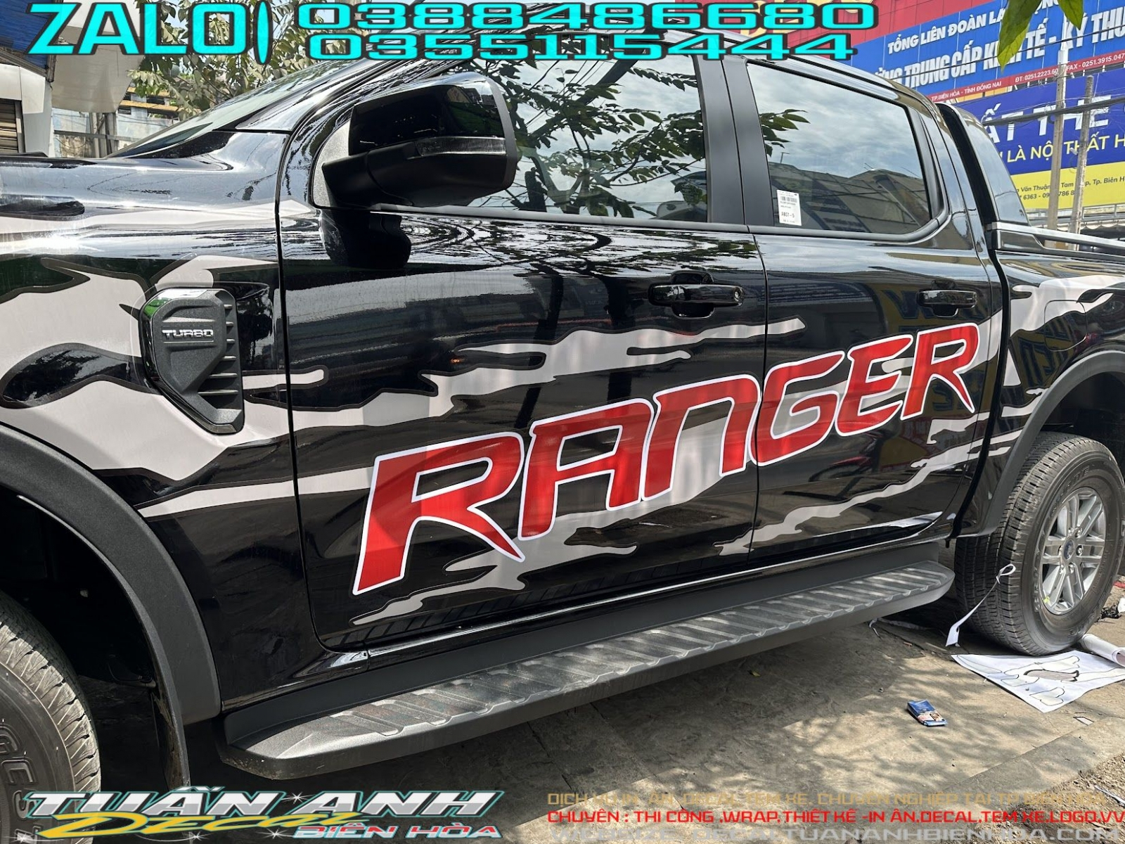 Tem Ranger cho xe đen