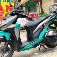 Tem trùm Vario 150 xanh xám.
