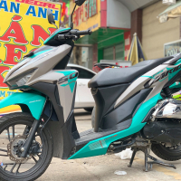 Tem trùm Vario 150 xanh xám.