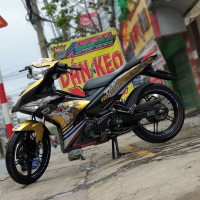 Decal Tem exciter150 vàng đen  độ  the maniac
