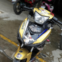 Decal Tem exciter150 vàng đen  độ  the maniac