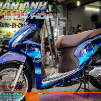 TEM TRÙM VISION 3D XANH ĐEN.CÁ VÀNG BƠI TRONG BỂ NƯỚC