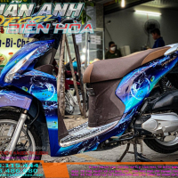 TEM TRÙM VISION 3D XANH ĐEN.CÁ VÀNG BƠI TRONG BỂ NƯỚC