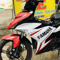 TEM ĐẸP EXCITER 150 TRẮNG ĐỎ 1