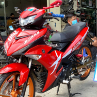 TEM ĐẸP EXCITER 150 đỏ trắng