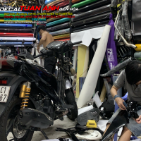 Tem Xe Honda SH Nhôm Xước Màu ĐEN ÁNH ĐIAMON