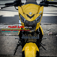 Tem xe Satria – thiết kế Zin vàng đen