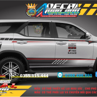 TEM XE FORD TUNNER CHỈ ĐEN ĐỎ