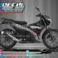 TEM SATRIA  150 shark đen trắng
