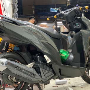 tem-xe-vario-150-lap-lanh-anh-sao