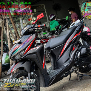 tem-trum-vario-150-do-den-decal-shinlung
