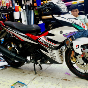 tem-trum-xe-exciter-150-trang-do-tattoo