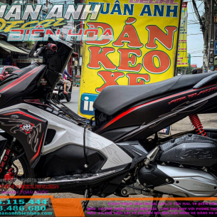 ab-125-tem-trum-do-den-hoa-van-3d-cuc-doc-tai-decal-tuan-anhbien-hoa