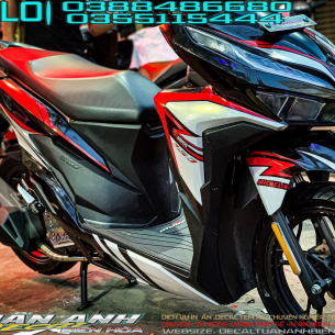 tem-trum-vario-150-2023-su-dung-chat-lieu-cao-cap-ngoc-anh-vang