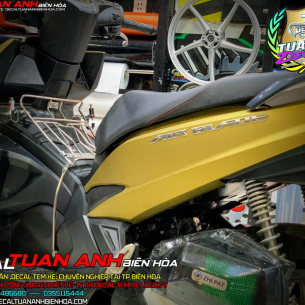 dan-doi-mau-xe-air-blade-vang-cat