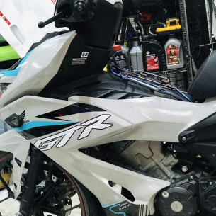 tem-xe-winner-x-gtr-xam-xanh