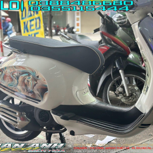 tem-vespa-ngua-ma-dao-thanh-cong
