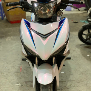 tem-dep-exciter-150-trang-ngoc-trai