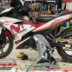 tem-movistar-exciter-150-trang-do