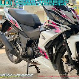 tem-winner-lua-hong-trang
