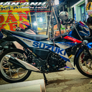 tem-roi-suzuki-satria-150-xanh-bac