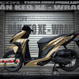 tem-xe-vario-click-thai-150-vang-dong