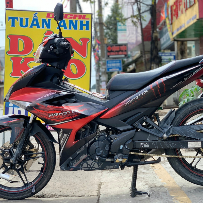 Tem trùm nhôm bóng cho exciter đỏ đen