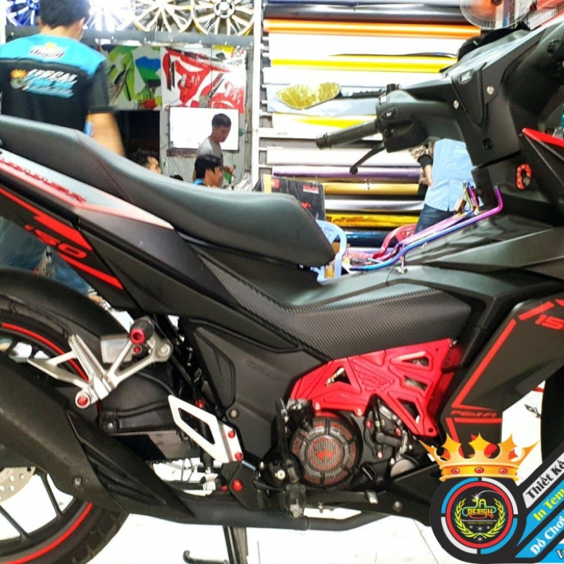 TEM WINNER ĐEN CHỈ ĐỎ