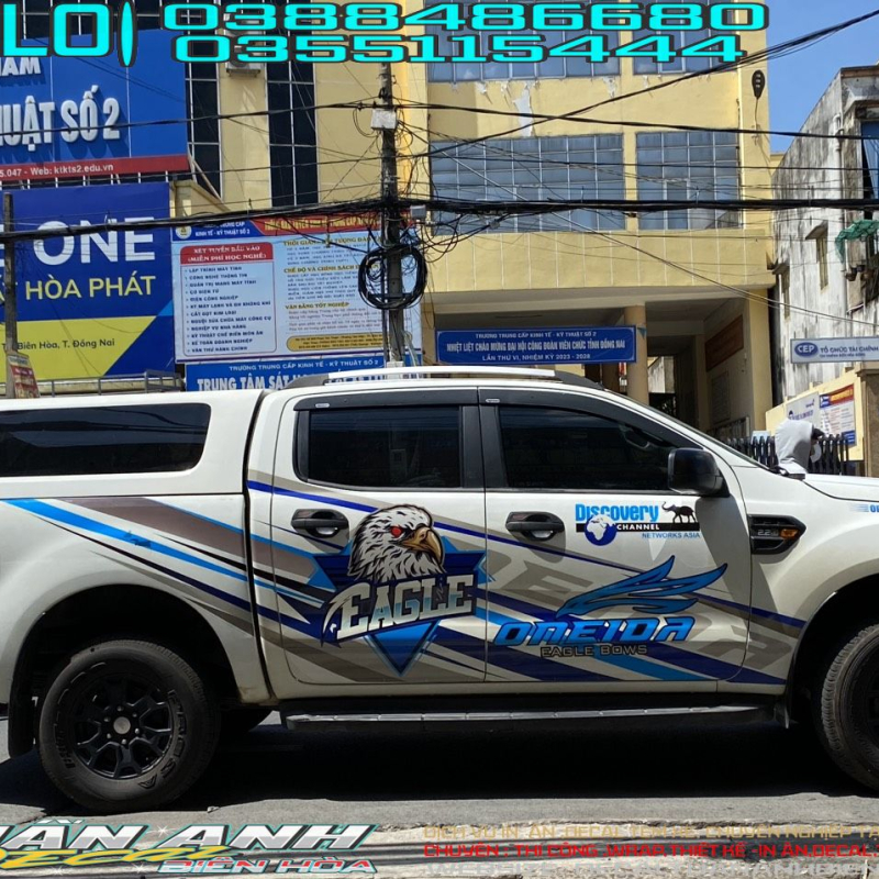 Ford Ranger Lên Tem cực đẹp Rất  sport  tại-  Decal Tuấn Anh Biên Hòa với tone màu trắng xám xanh   (eagle)