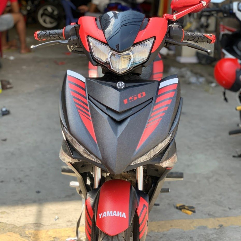 TEM ĐẸP EXCITER 150 đỏ đen nhám 3
