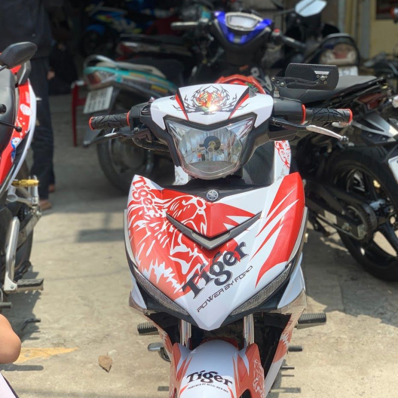 TEM ĐẸP EXCITER 150 tiger đỏ trắng