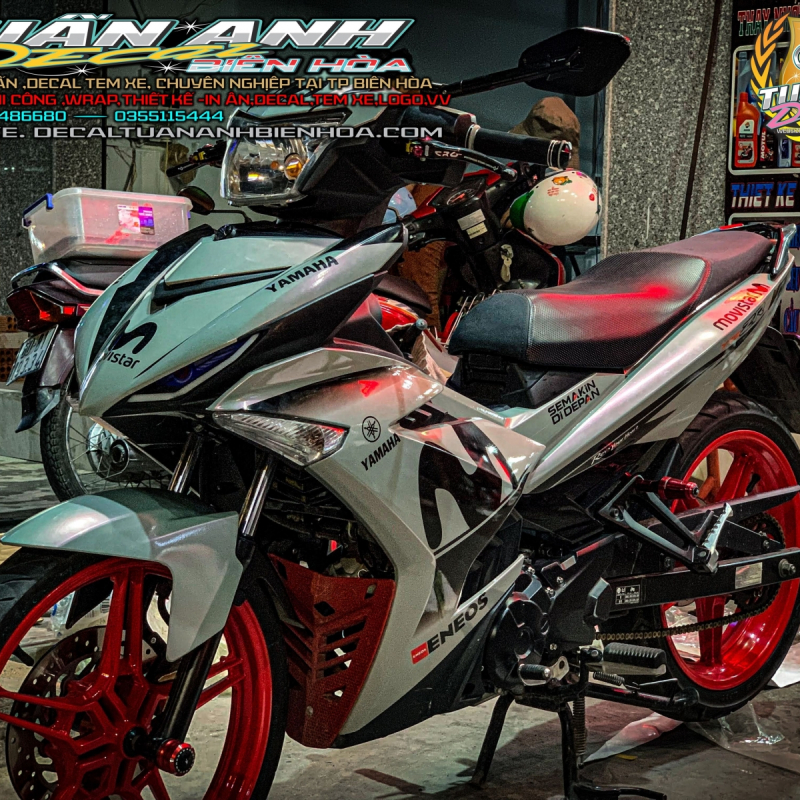TEM XE EXCITER 15O MOVISTRA  ĐEN XÁM CHẤT LIỆU DECAL NGỌC TRAI XỊN XÒ