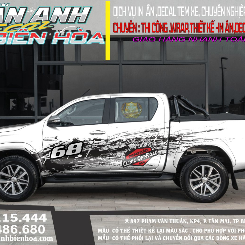 Tem xe toyota HIlux  - 06