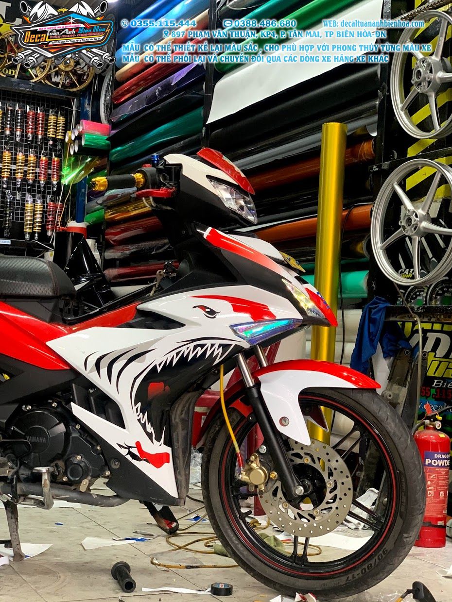 Giá xe Yamaha Exciter 150 màu trắng đỏ 2018 kèm hình ảnh chi tiết   MuasamXecom